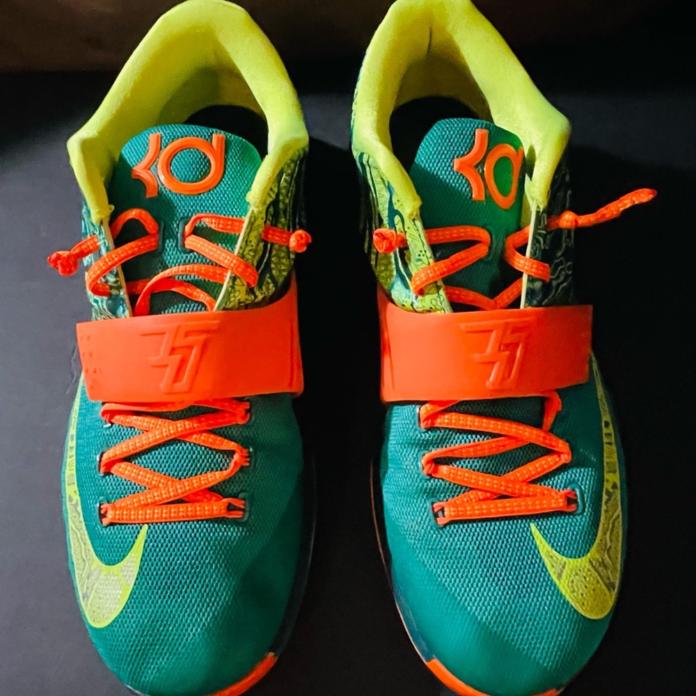 Kevin Durant size 12